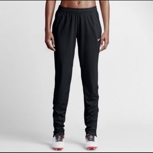 *NWOT* NIKE DryFit Squad Soccer Jogger Pants